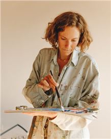 Sun, Art & 5 Quick Questions: Emma Kathleen Hepburn Ferrer