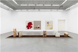 Jenny Brosinski's "In my cloud (NO birds)" explores emptiness and existence at Almine Rech Brussels