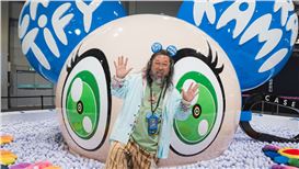 CASETiFY Joins Forces with Takashi Murakami to Celebrate One of the Artist’s Most Beloved Characters CASETiFY Joins Forces with Takashi Murakami to Celebrate One of the Artist’s Most Beloved Characters