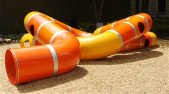 Yvan Pestalozzi's "Lozziwurm" at the Carnegie Museum of Art