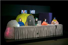 Anna Estarriola's and Enni-Kukka Tuomala's exhibitions at Amos Rex open