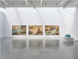 Leiko Ikemura: Talk to the sky, seeking light