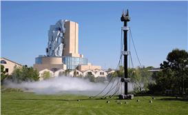 Technology, art and sculptures of fog: LUMA Arles kicks off the 2025/26 season