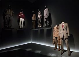 The Self-Fashioning of the Black Dandy