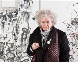 ‘It Went Black’: Maggi Hambling Describes Life as Artist After Finger Amputation