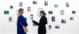 New buyers are transforming gallery sales: are they tomorrow's major collectors?