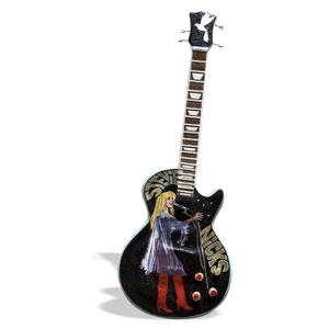 Gibson Guitartown on the Sunset Strip: Charity auction to benefit Los Angeles Fund for Public Education