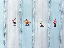 Werner Bronkhorst’s Tiny Beachgoers and Sailors Wade Through Chunky Blue Expanses