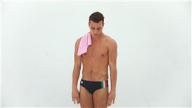 Photographer Geordie Wood Takes a Leap of Faith with First Film, Divers