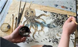 ‘It’s Almost like Vaseline’: Artists Including Antony Gormley Swap Paint for Seaweed Ink in Art Challenge