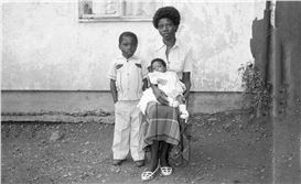Alick Phiri’s black and white portraits capture the realities of post-colonial Zambia