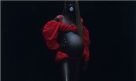 A bold image of motherhood – using a prosthetic belly: Gabriel Moses’ best photograph