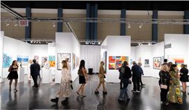 Art World Comes to South Florida for the 2025 Palm Beach Modern + Contemporary