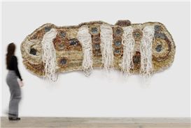 Moffat Takadiwa Weaves Hope from Trash in the Heart of Zimbabwe