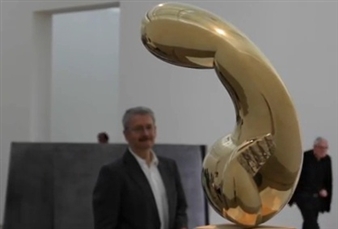 Inside the Brancusi & Serra exhibition at Fondation Beyeler