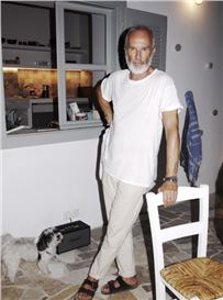 Playful criticism of the daily contemporary. Erwim Wurm’s first solo show in Latvia.