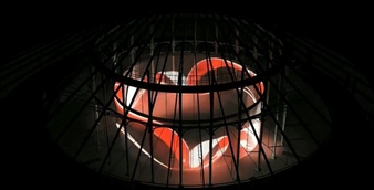 Ron Arad's Curtain Call