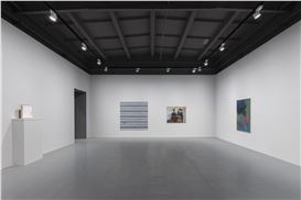 Evelyn Taocheng Wang & Xinyi Cheng “Between the Shadow and the Highlight” at Antenna Space, Beijing